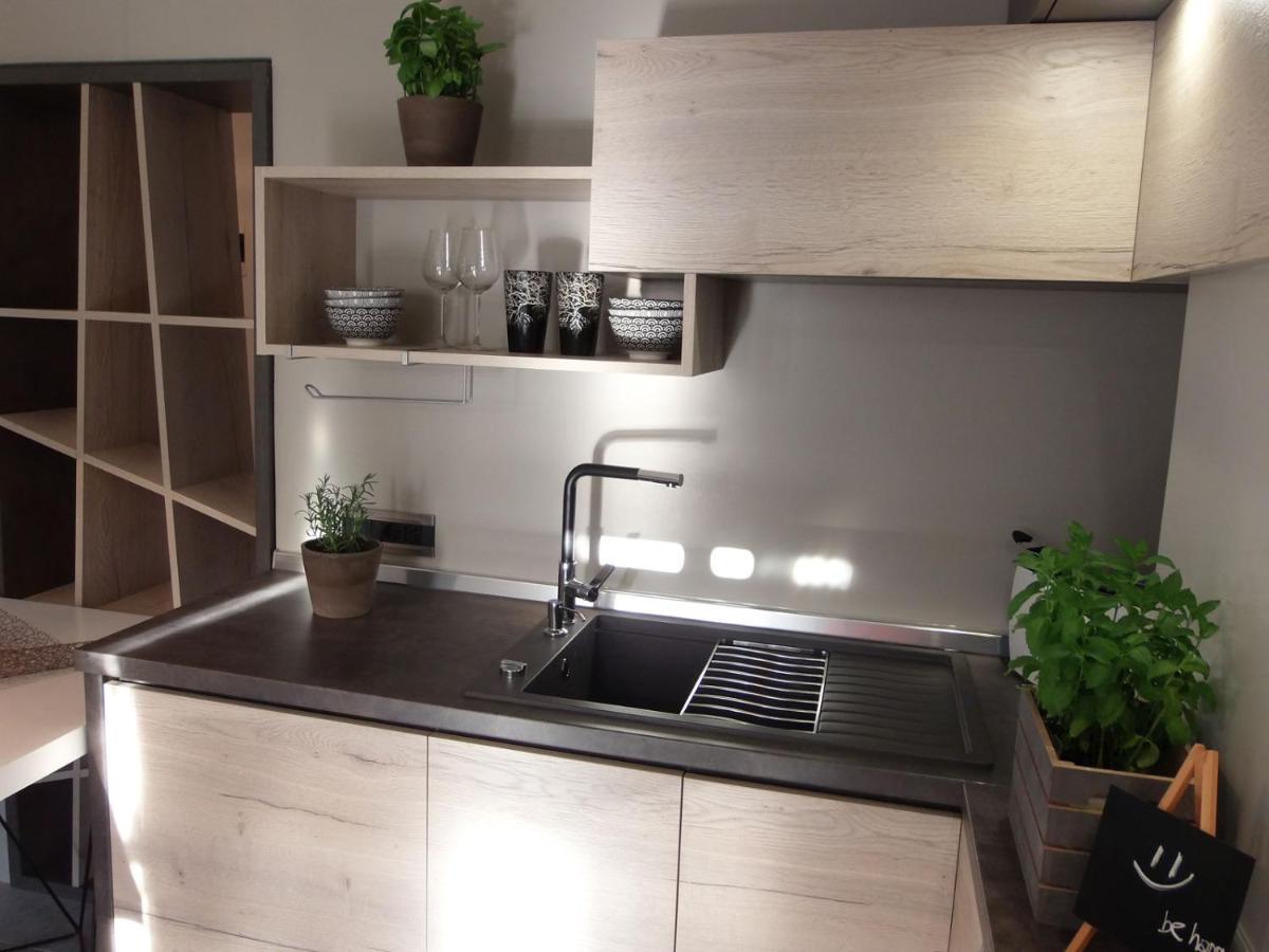 Modern Oasis Apartment Pula Exterior photo
